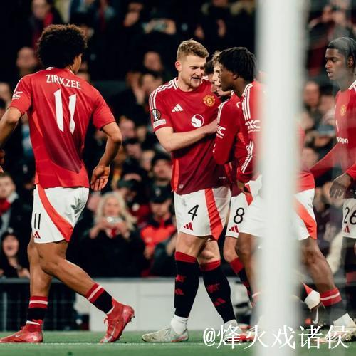 塞梅约vs曼联半场数据：射门1进球1预期进球0.13，关键传球1