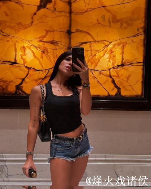 太阳报：恩佐妻子承认“分手炮”