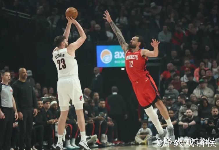 杨瀚森3分3板2助阿夫迪亚41分 开拓者1分险胜火箭 杨瀚森3分3板2助阿夫迪亚41分 开拓者1分险胜火箭